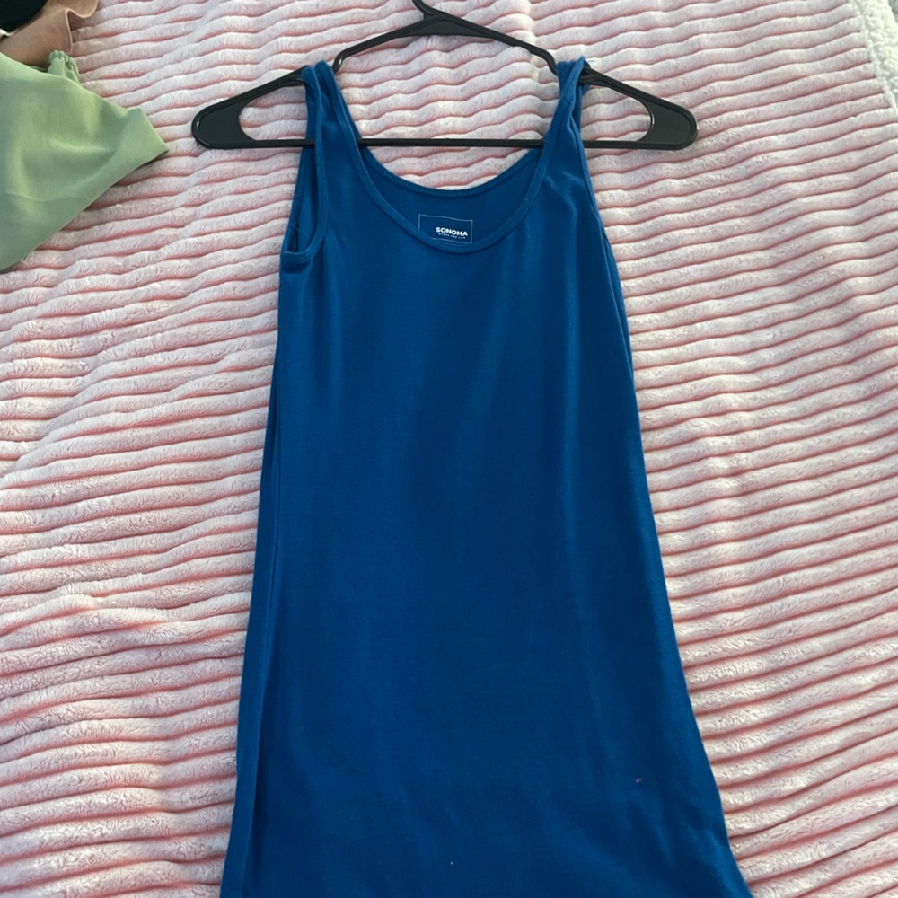 Long dark blue tank top
